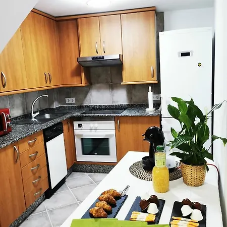 El Viaje A Elba Centro Y Playa بيت للعطل فيلاغارثيا دي أروزا